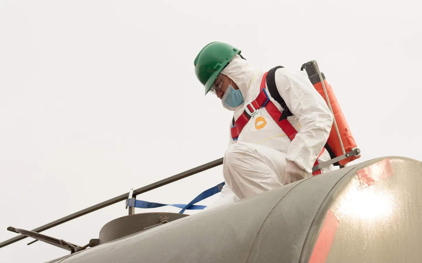 water tank cleaning in Dubai
