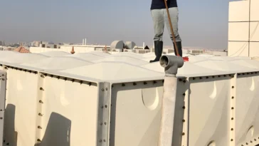 Water-Tank-Cleaning