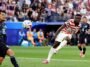 USA 4-1 Paraguay 4